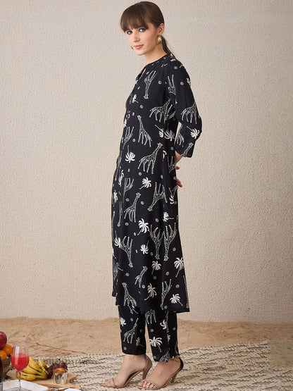 Dhiyona IE Printed Mandarin Collar A-Line Tunic With Trouser