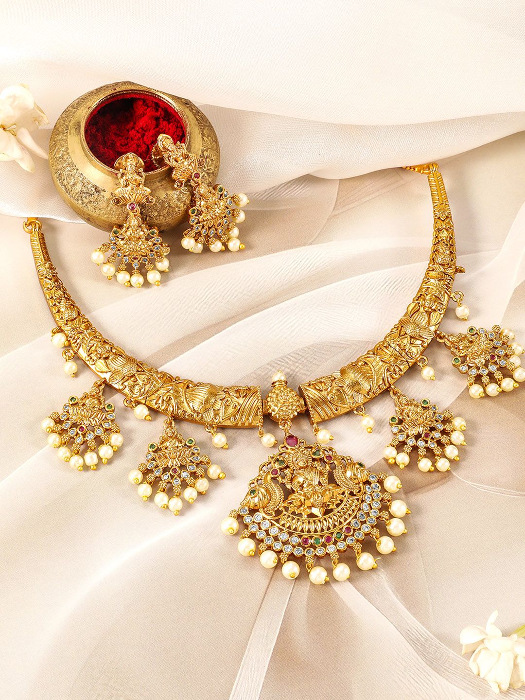 Dhiyona RJ Women's 22KT Gold-Plated Kundan Studded & Pearls Beaded Lakshmi God Jewellery Set