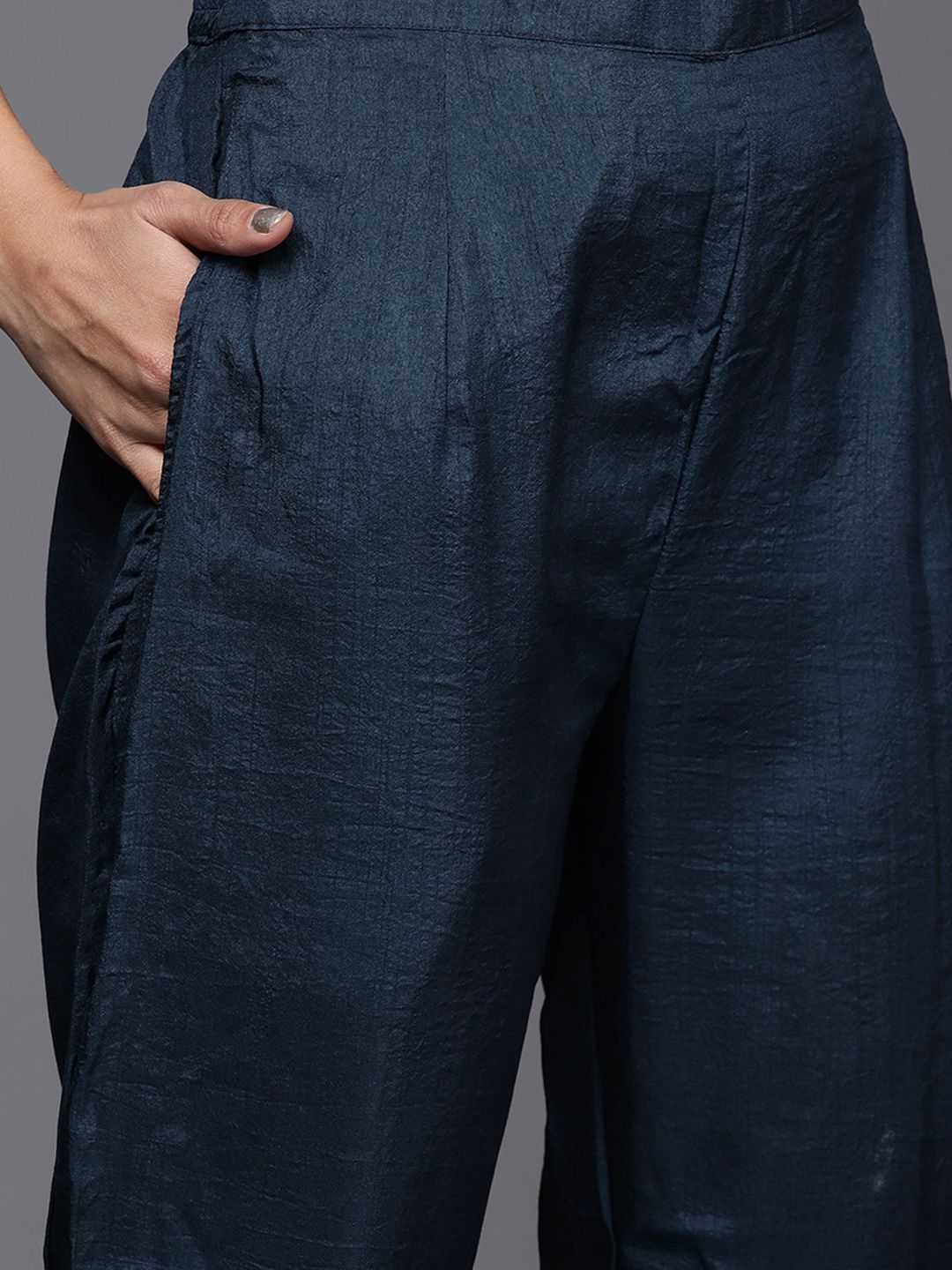 Dhiyona IE Women Blue Ethnic Motifs Printed Kurta with Trousers & With Dupatta