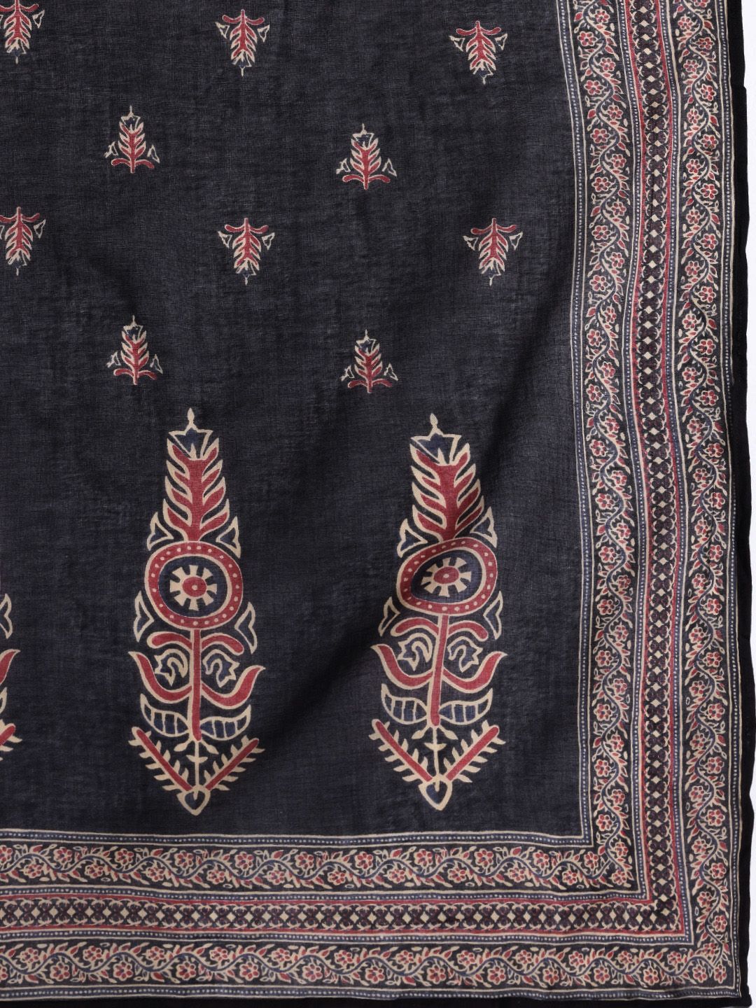Dhiyona IE Floral Embroidered Thread Work Pure Cotton Kurta with Trousers & Dupatta