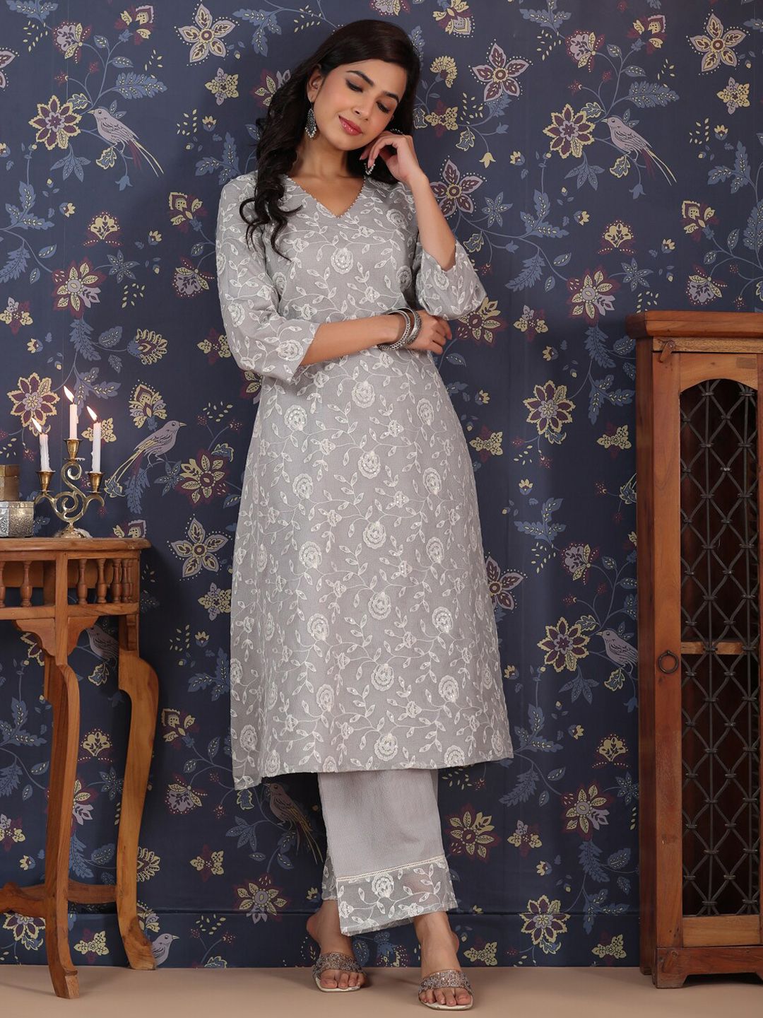 Dhiyona PD Women Floral Embroidered V Neck Sequinned A-Line Kurta With Palazzos