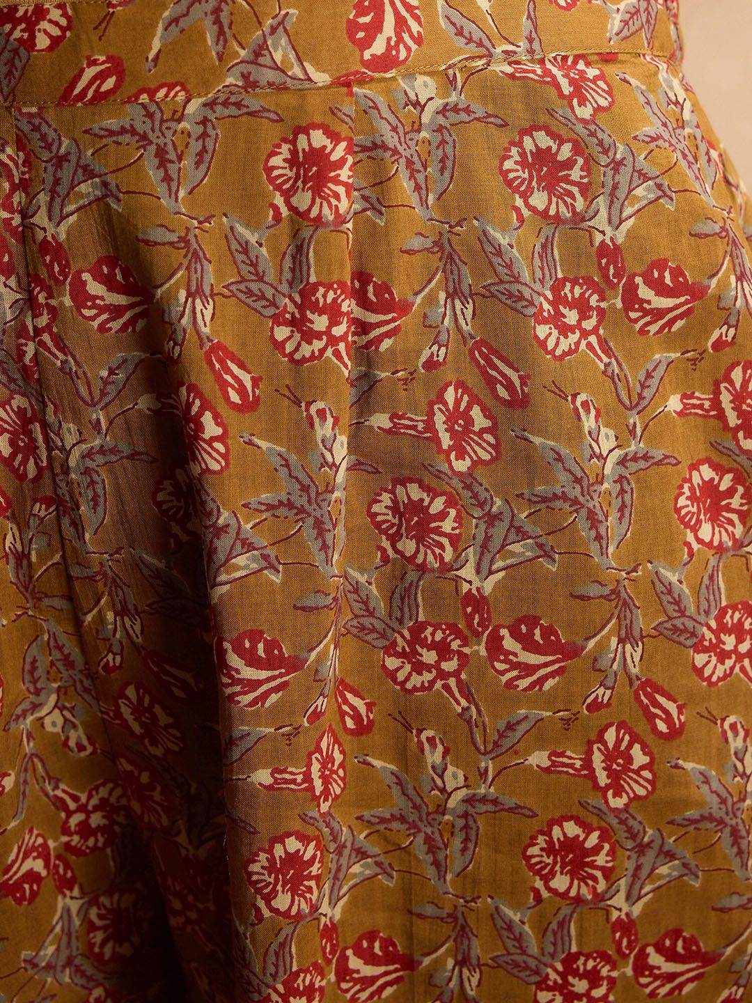 Dhiyona IE Floral Printed Pure Cotton Straight Kurta with Trousers