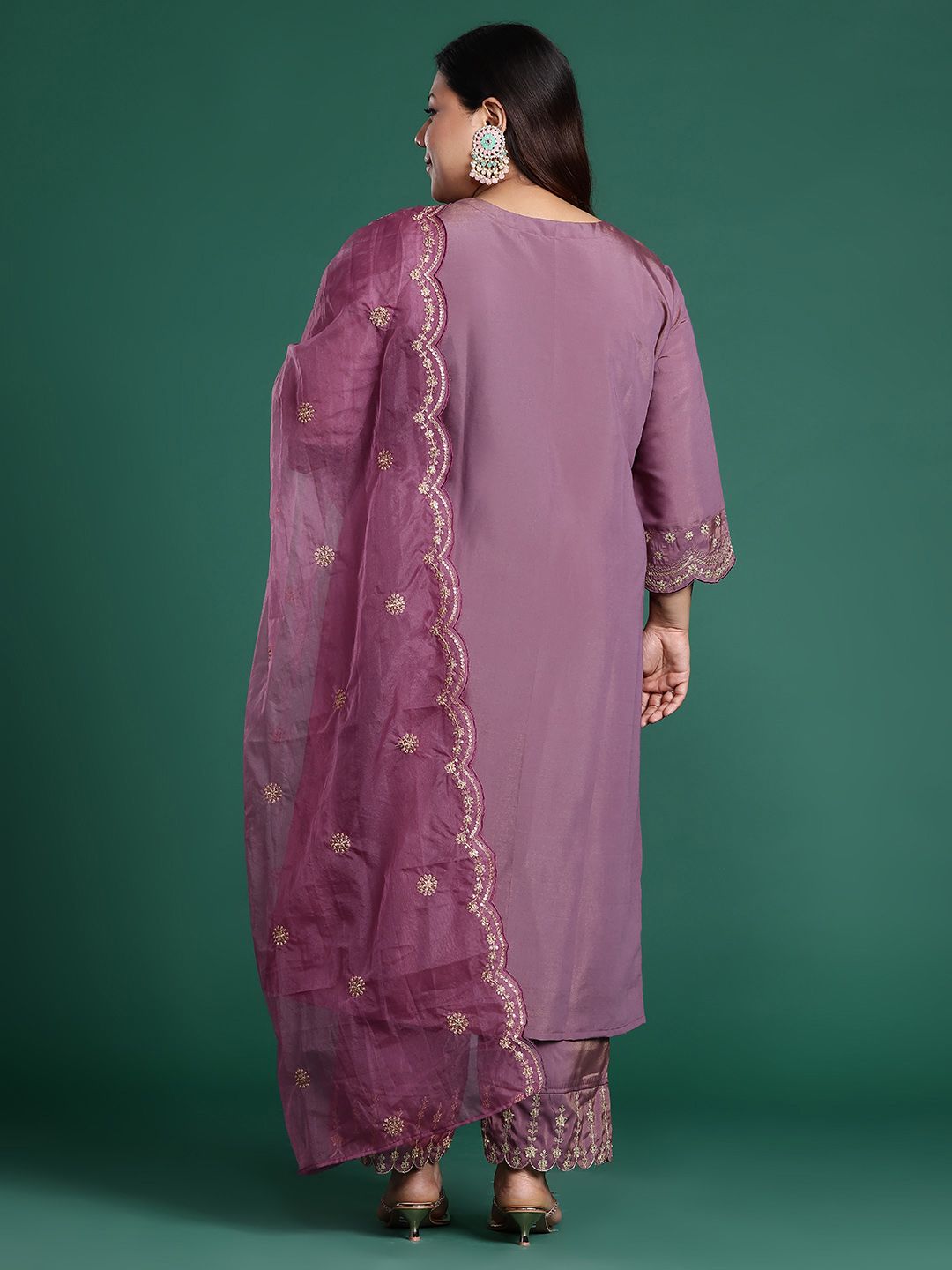 Dhiyona IE Plus Size Ethnic Motifs Embroidered Sequinned Kurta with Trousers & With Dupatta