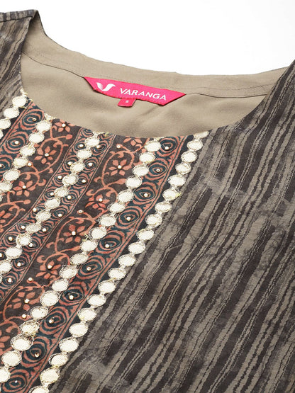 Dhiyona VA Women's Abstract Printed Gotta Patti Kurta with Trousers & With Dupatta