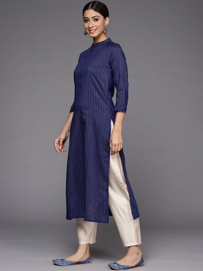 Dhiyona IE Women Navy Blue Striped Kurta