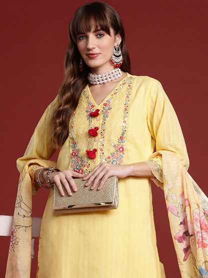 Dhiyona IE Women Embroidered Regular Thread Work Pure Cotton Kurta with Trousers & With Dupatta