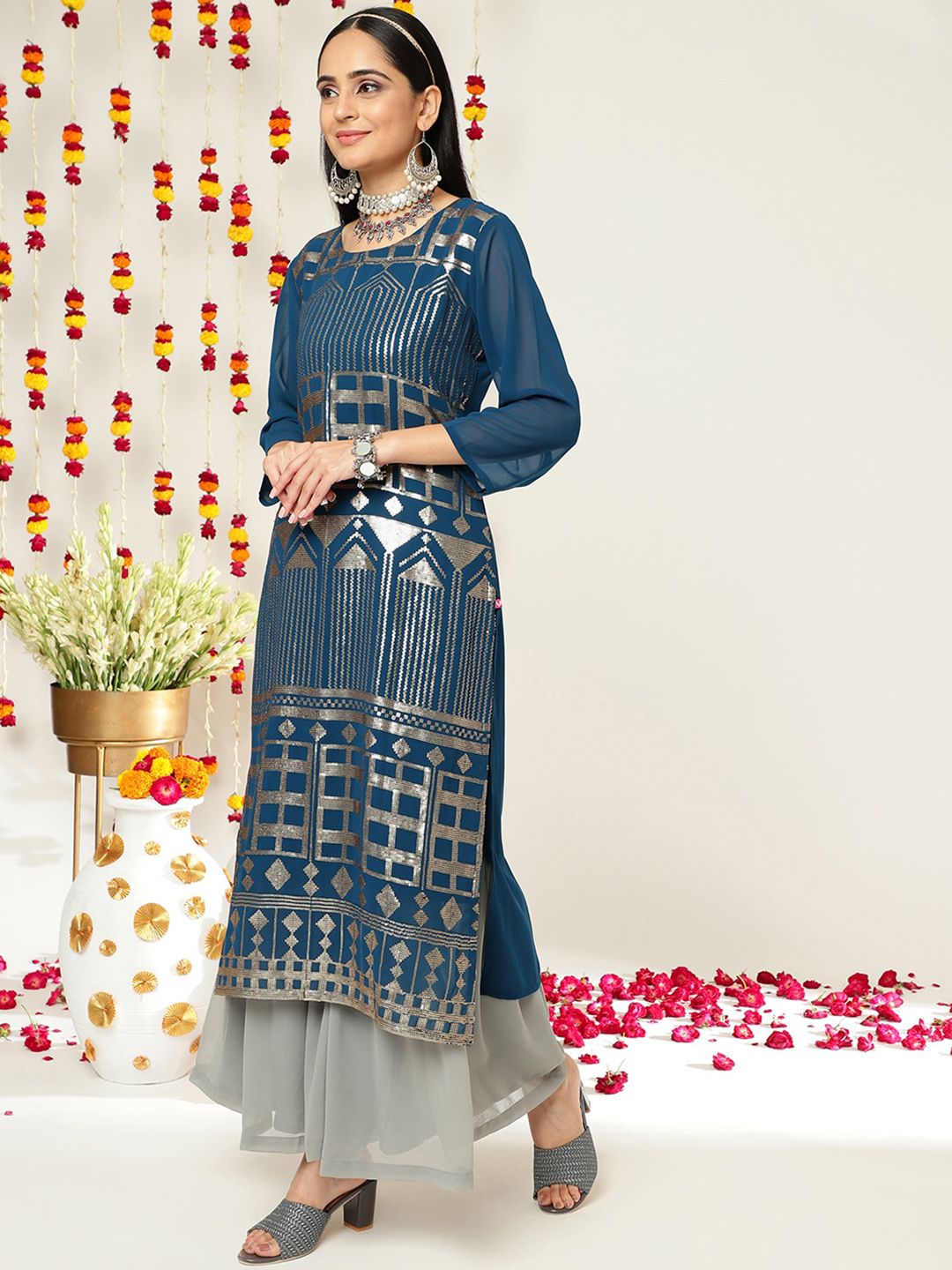 Dhiyona VA Women'sEthnic motifs Embroidered Sequinned Straight Kurta & Sharara With Dupatta
