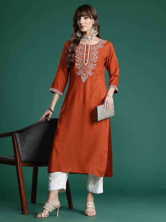 Dhiyona IE Floral Embroidered Thread Work Kurta