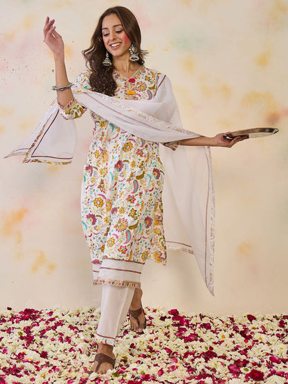 Women Floral Printed Thread Work Pure Cotton Kurta with Trousers & With Dupatta