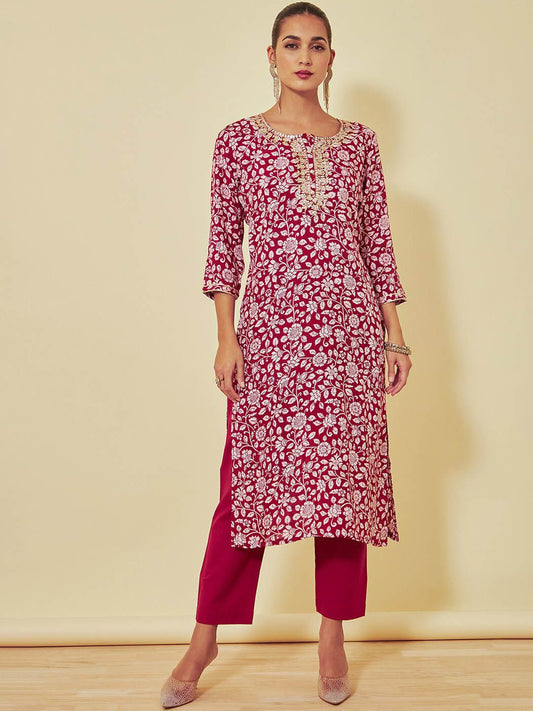 Dhiyona SO Women's Floral Printed Regular Gotta Patti Kurta With Trousers