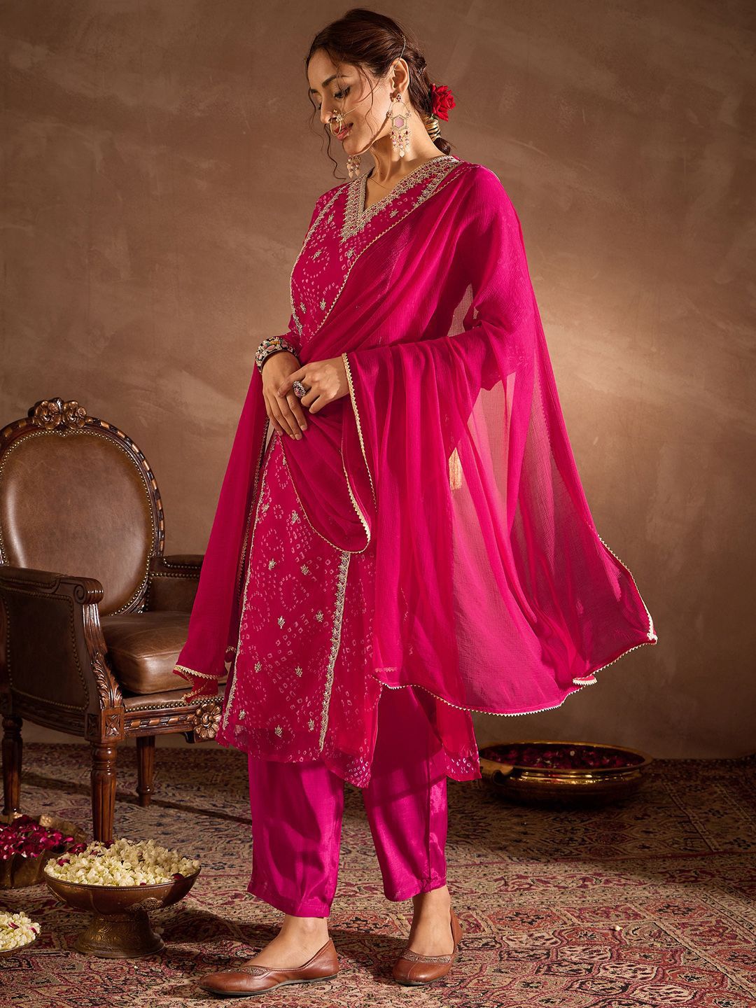 Dhiyona IE Floral Embroidered V-Neck Sequinned Cotton Straight Kurta With Trousers & Dupatta