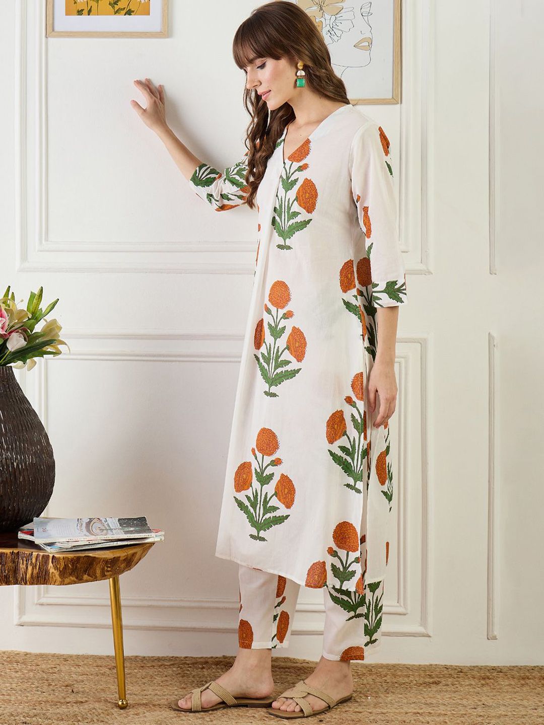 Dhiyona IE Printed Cotton V Neck Top With Trousers Co-Ords