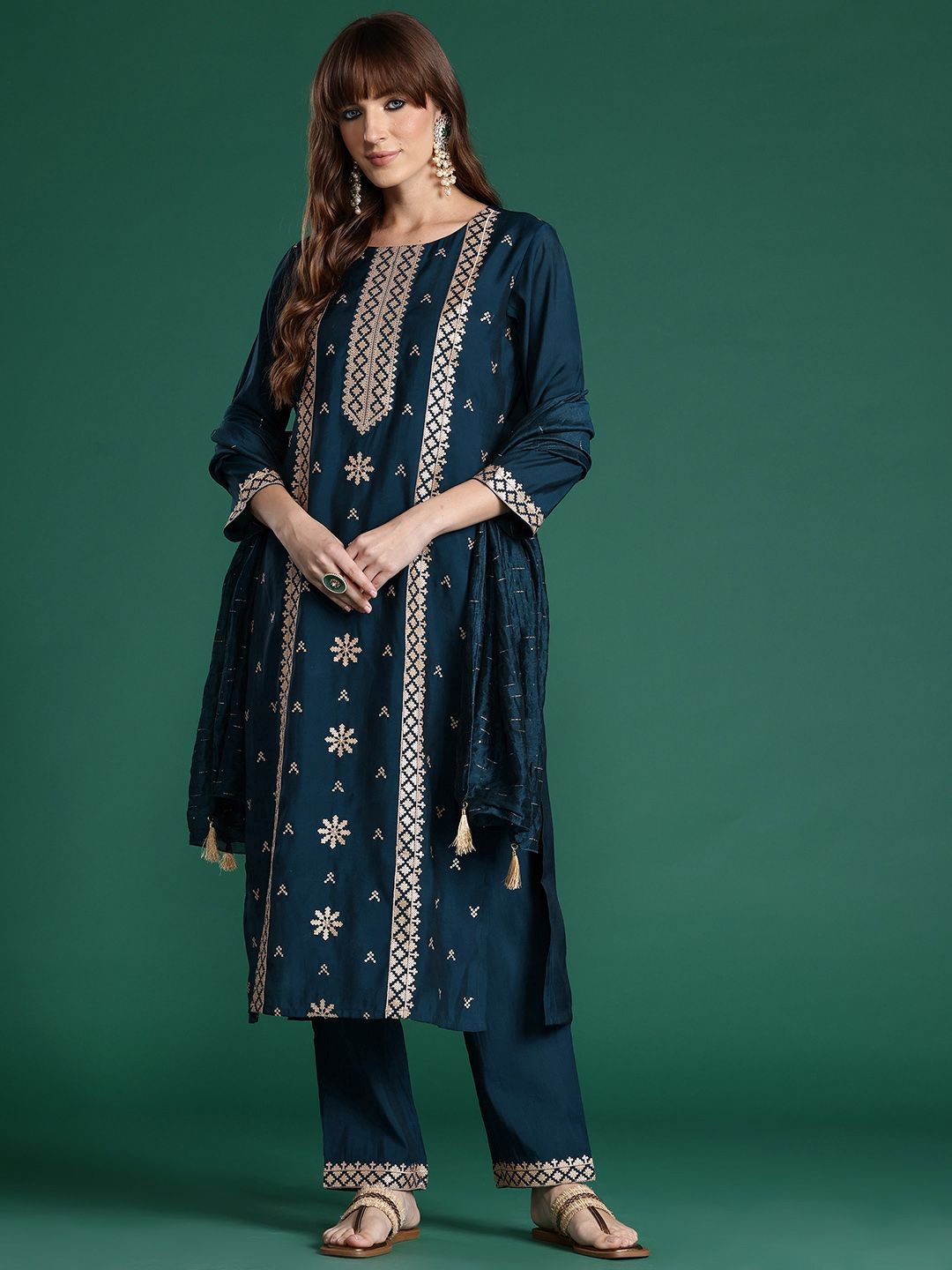 Ethnic Motifs Embroidered Panelled Sequinned Kurta with Trousers & With Dupatta