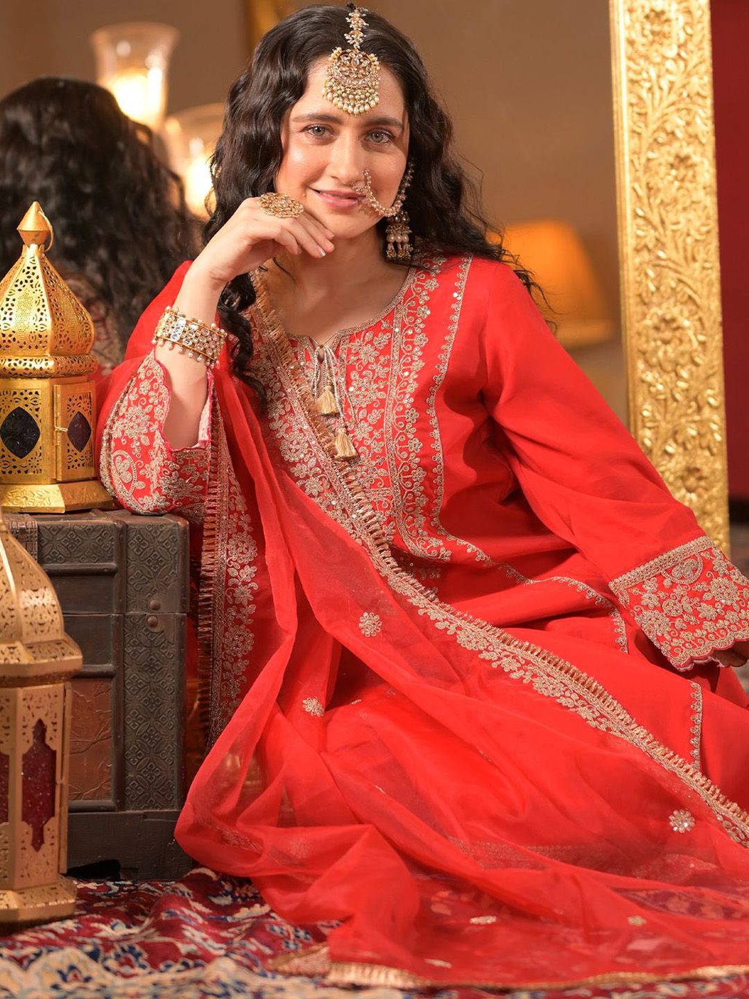 Ethnic Motifs Embroidered Zari A-Line Kurta With Trousers & Dupatta