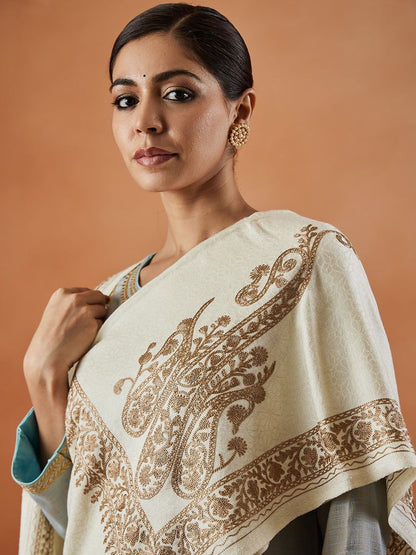 Dhiyona PA Nargis Aari Paisley Embroidered Shawl