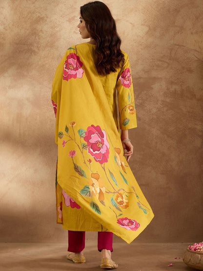 Dhiyona IE Women Floral Printed Regular Pure Cotton Kurta with Trousers & With Dupatta