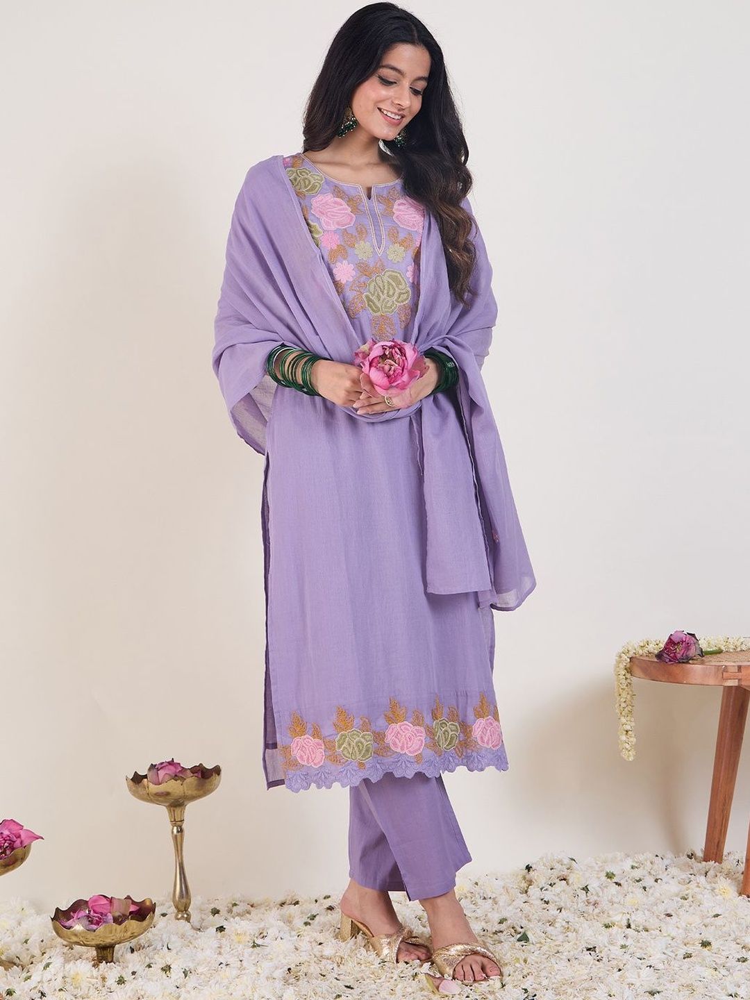 Floral Embroidered Thread Work Pure Cotton Straight Kurta With Trousers & Dupatta
