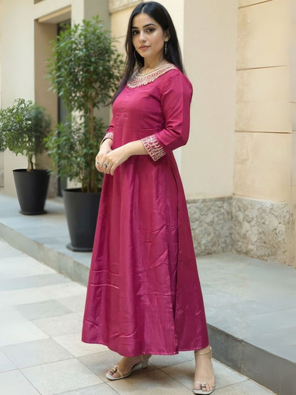 Women Ethnic Motifs Embroidered Anarkali Kurta with Trousers
