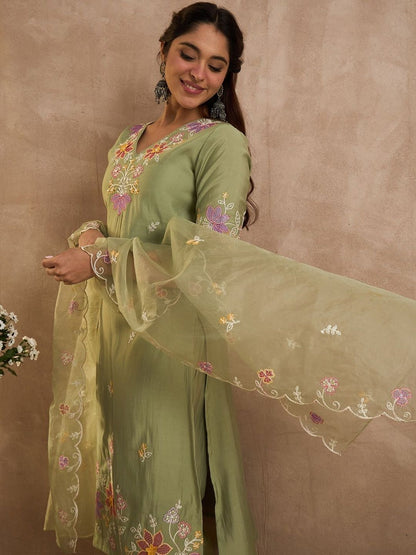 Floral Embroidered Straight Thread Work Kurta With Trousers & Dupatta