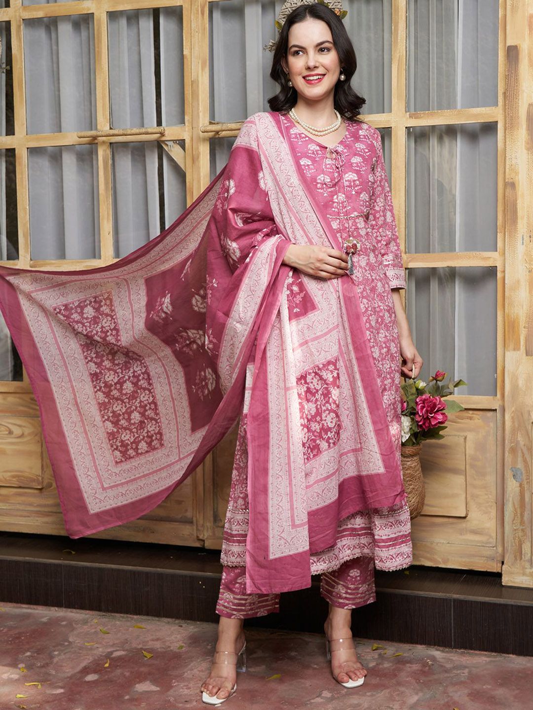 Dhiyona SN Women's Mauve Floral Printed Keyhole Neck Pure Cotton Kurta With Trouser & Dupatta