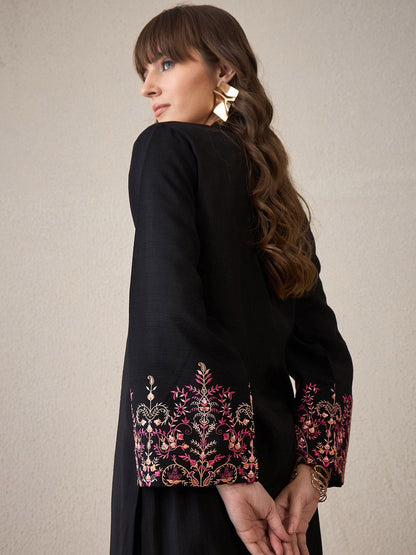 Mandarin Collar Flared Sleeves Thread Work Straight Kurta With Trouser