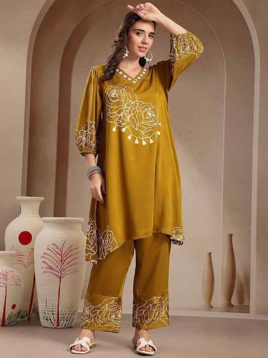 Dhiyona SN Women's Floral Printed V-Neck A-Line Kurta With Palazzos