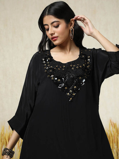 Dhiyona SO Women's Floral Embroidered Square Neck Layered A-Line Kurti With Dhoti Pants