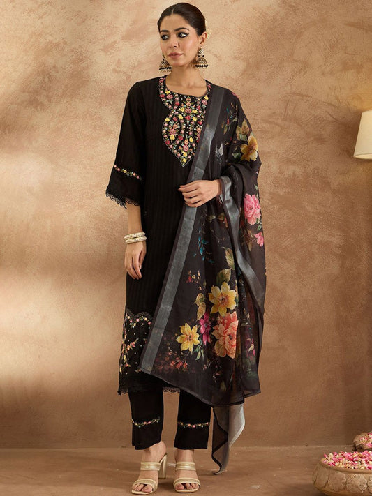 Women Floral Embroidered Pure Cotton Kurta with Trousers & Dupatta