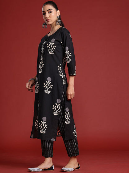 Dhiyona IE Floral Printed Kantha Work Pure Cotton Kurta With Trousers & Dupatta