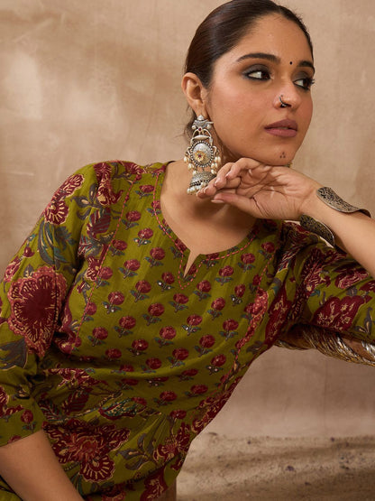 Floral Printed Notch Neck Pure Cotton Kurta With Trousers