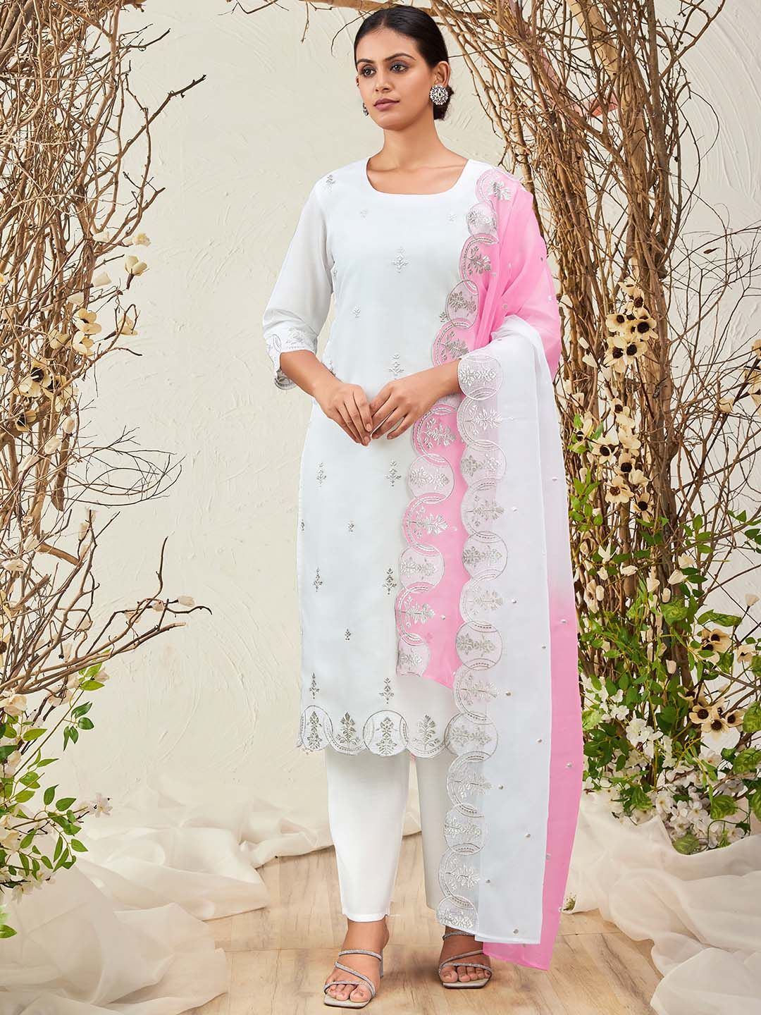 White Ethnic Motifs Embroidered Zari Detailed Kurta With Trousers & Dupatta