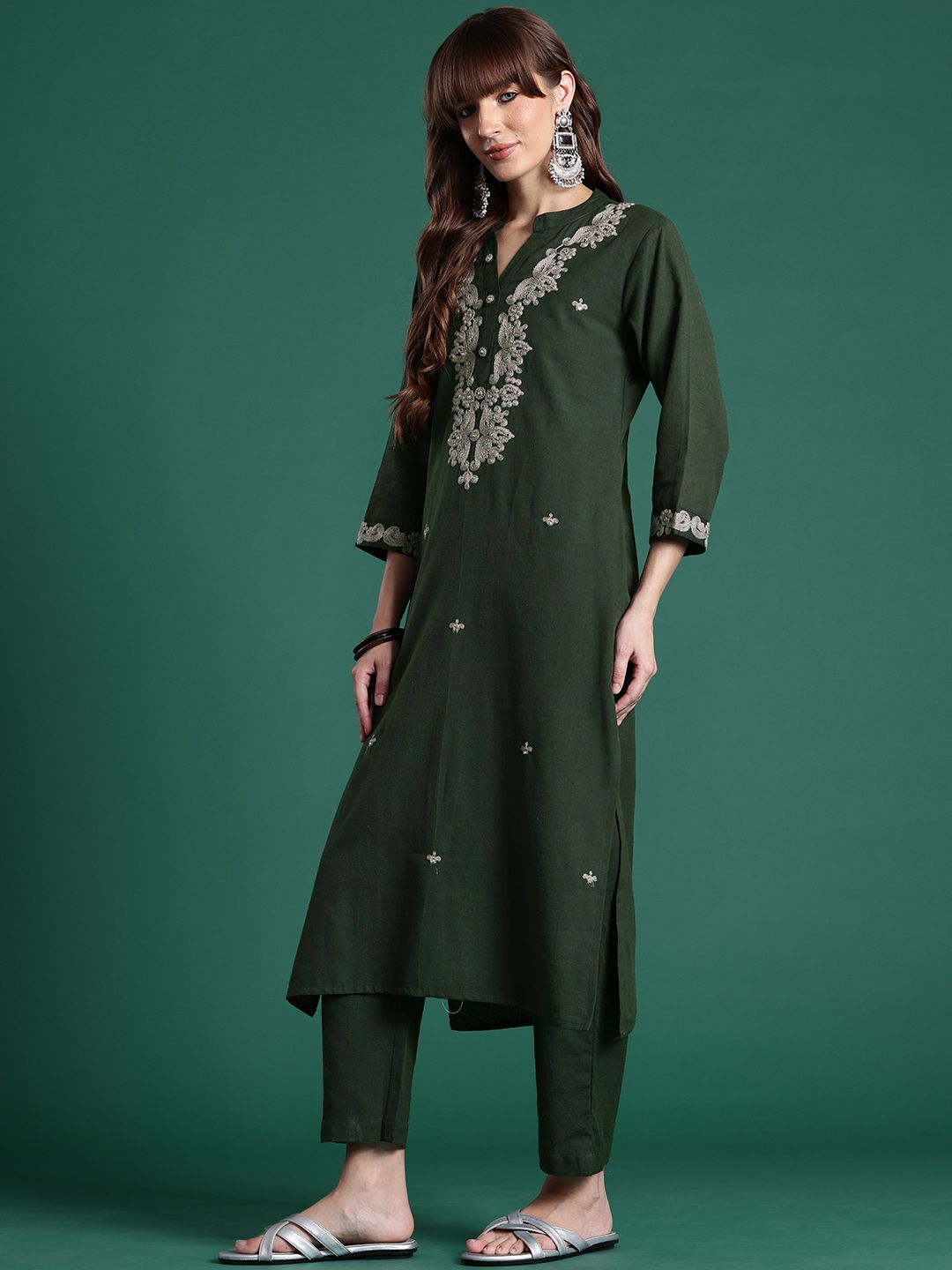 Floral Embroidered Thread Work Pure Cotton Kurta & Trousers
