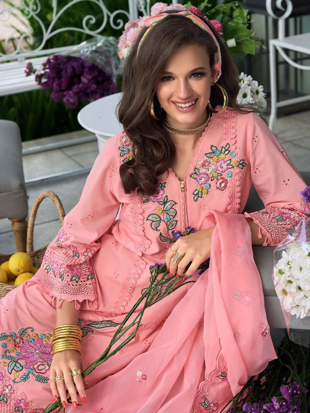 Dhiyona IE Women Floral Embroidered Regular Sequinned Pure Cotton Kurta with Trousers & With Dupatta