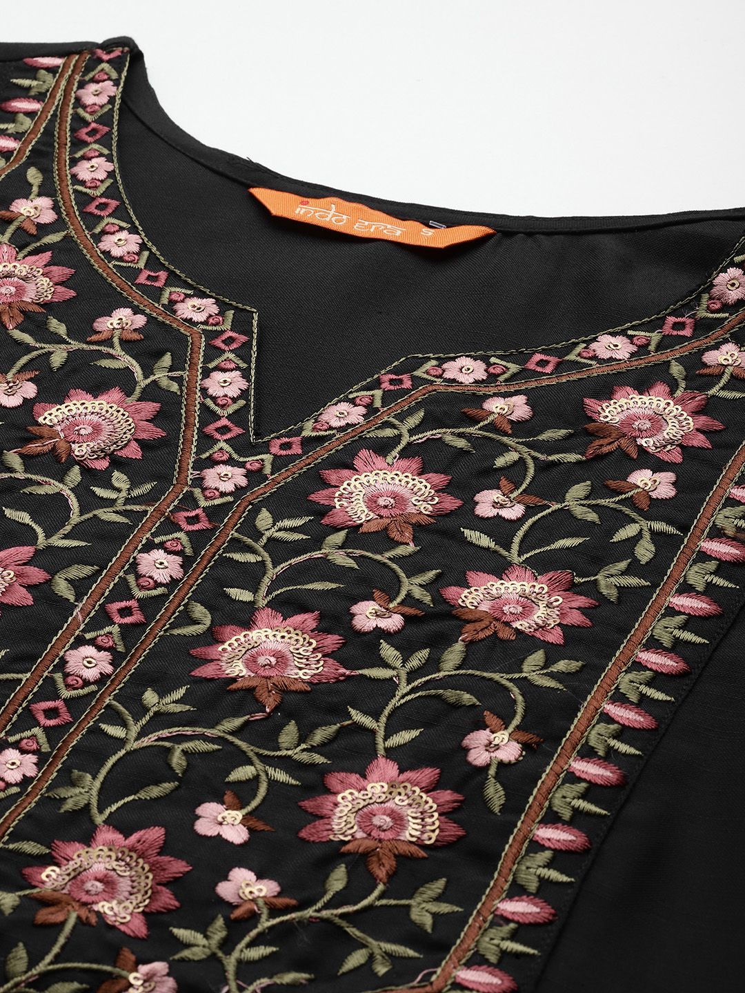 Dhiyona IE Floral Yoke Design Thread Work Kurta With Trousers & Dupatta