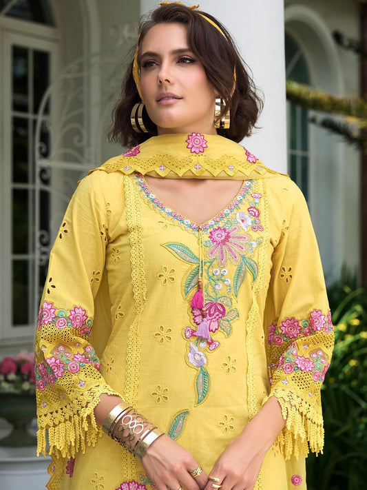 Women Floral Embroidered Regular Sequinned Pure Cotton Kurta with Trousers & With Dupatta