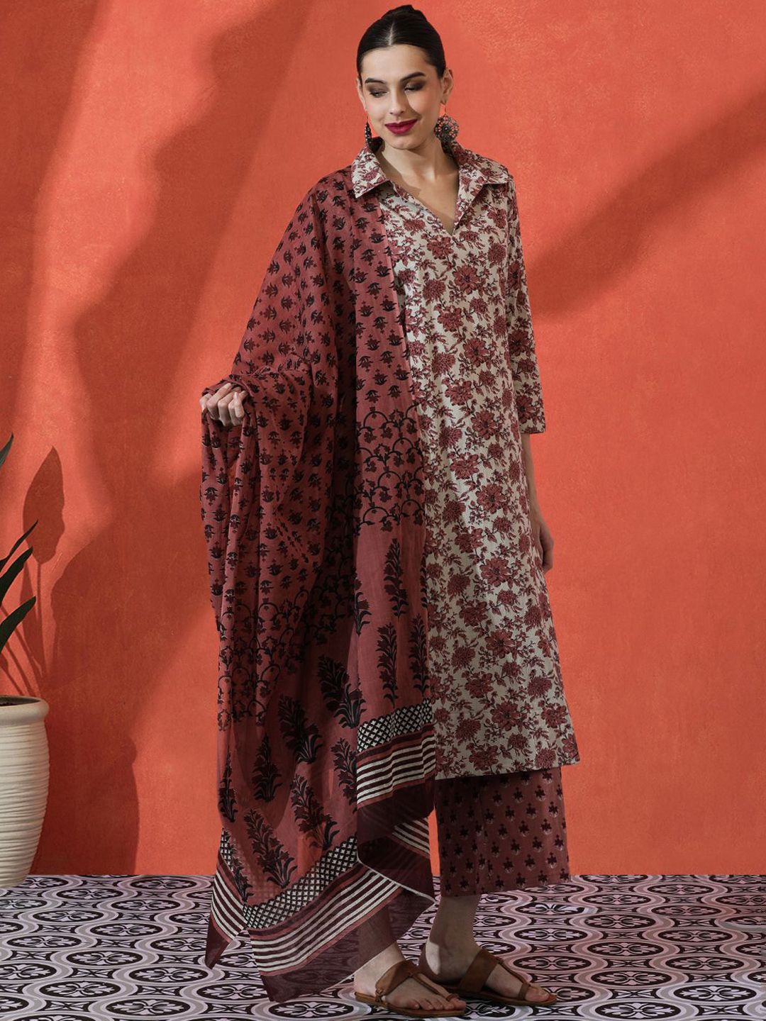 Dhiyona SN Women's Floral Printed Pure Cotton Straight Kurta With Trousers & Dupatta