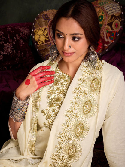 Floral Embroidered Thread Work Pure Cotton Kurta With Trousers & Dupatta