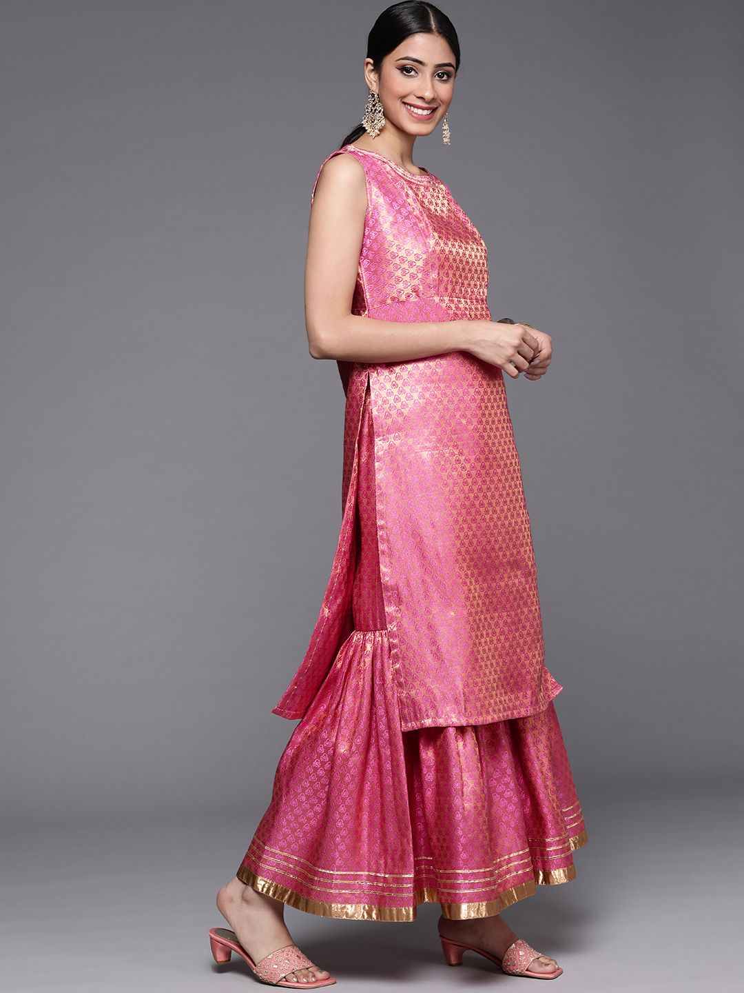 Dhiyona VA Women's Peach-Coloured & Beige Floral Sequinned Kurta with Sharara & With Dupatta