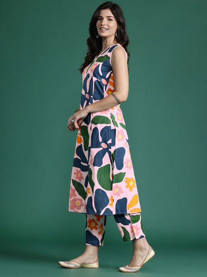 Floral Printed Panelled Pure Cotton Kurta with Trousers