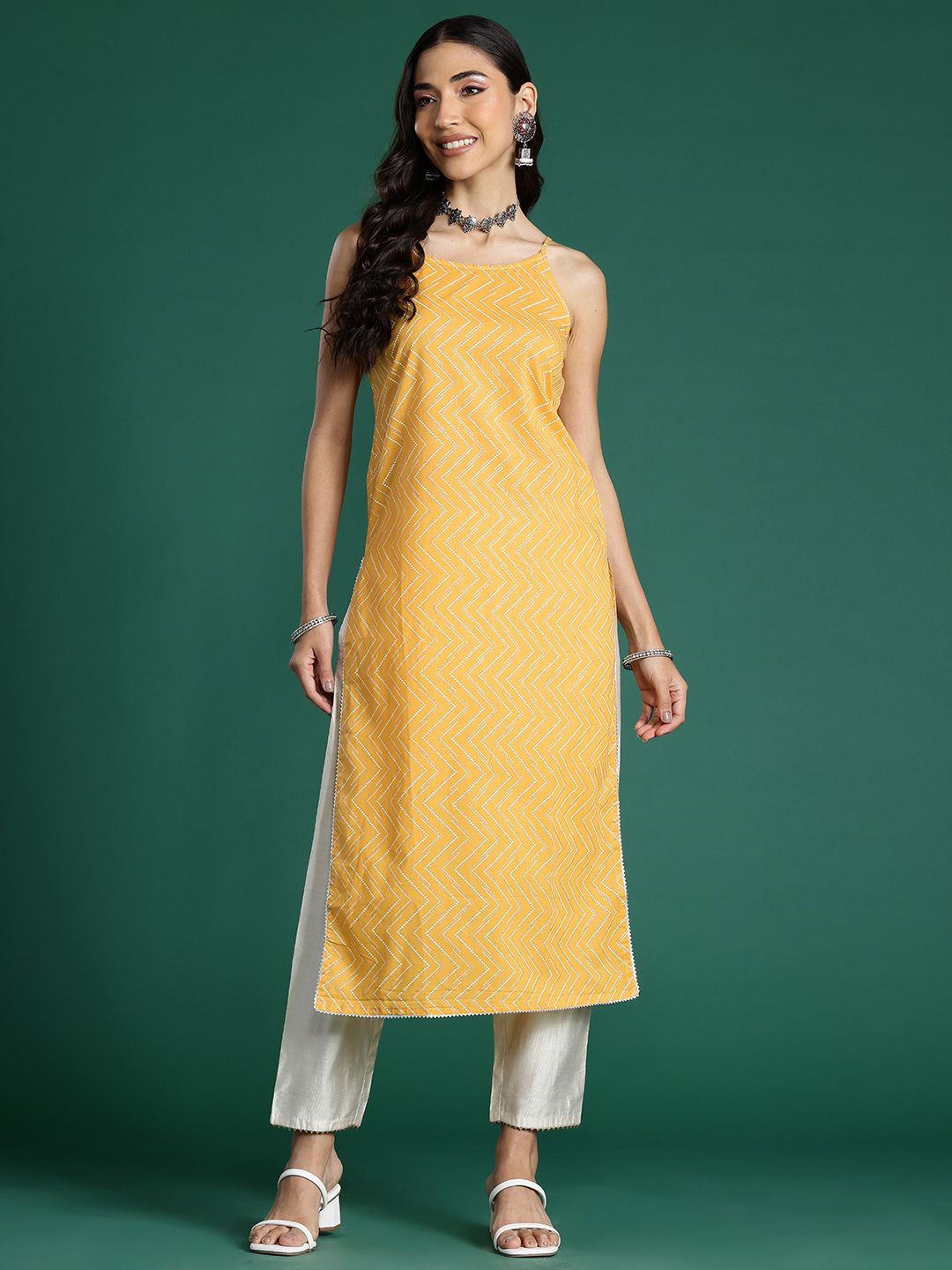 Dhiyona IE Chevron Printed Gotta Patti Pure Cotton Kurta