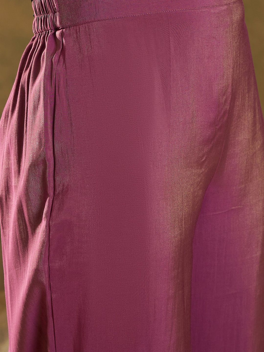 Dhiyona IE Women Floral Embroidered Regular Kurta with Trousers & With Dupatta
