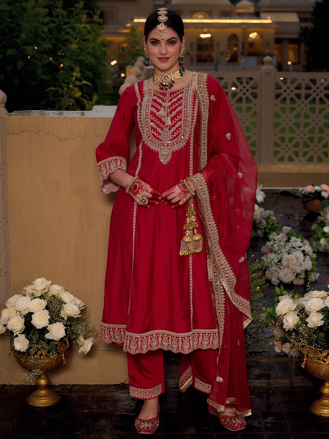 Ethnic Motifs Embroidered Panelled Kurta With Trousers & Dupatta