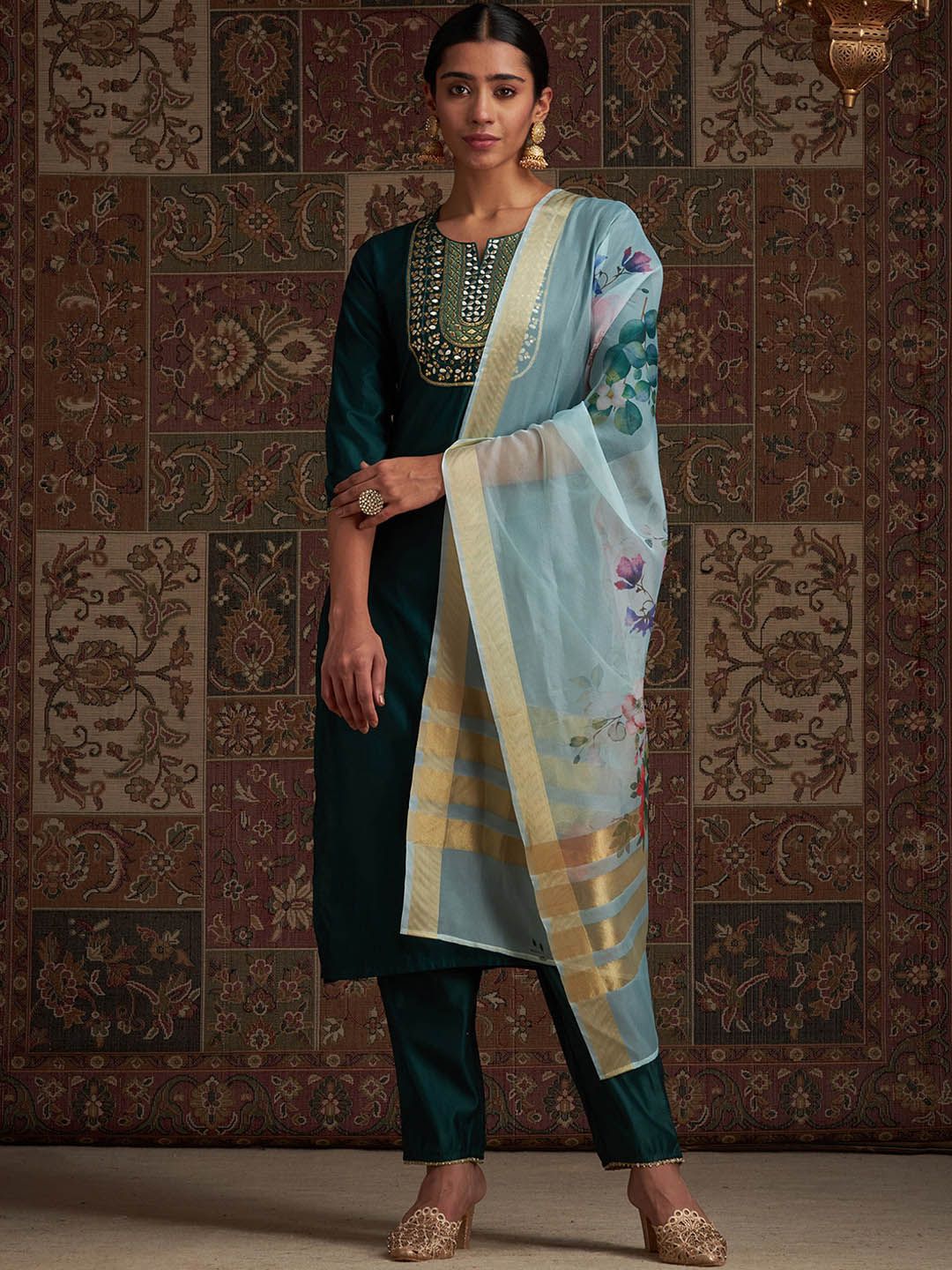 Dhiyona IE Yoke Design Sequinned Kurta & Trousers With Dupatta
