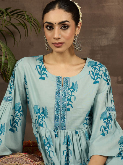 Dhiyona IE Women Floral Printed Pleated Pure Cotton Kurta Set