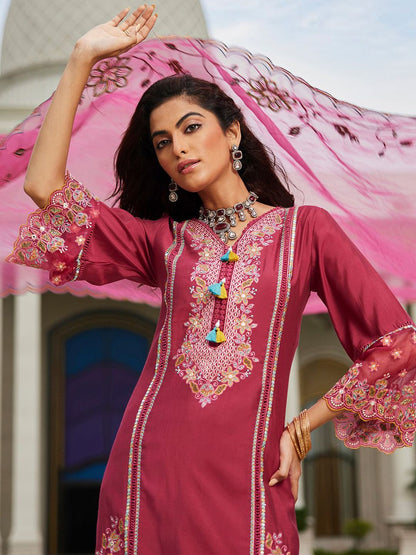 Women Floral Embroidered Regular Thread Work Kurta with Trousers & With Dupatta