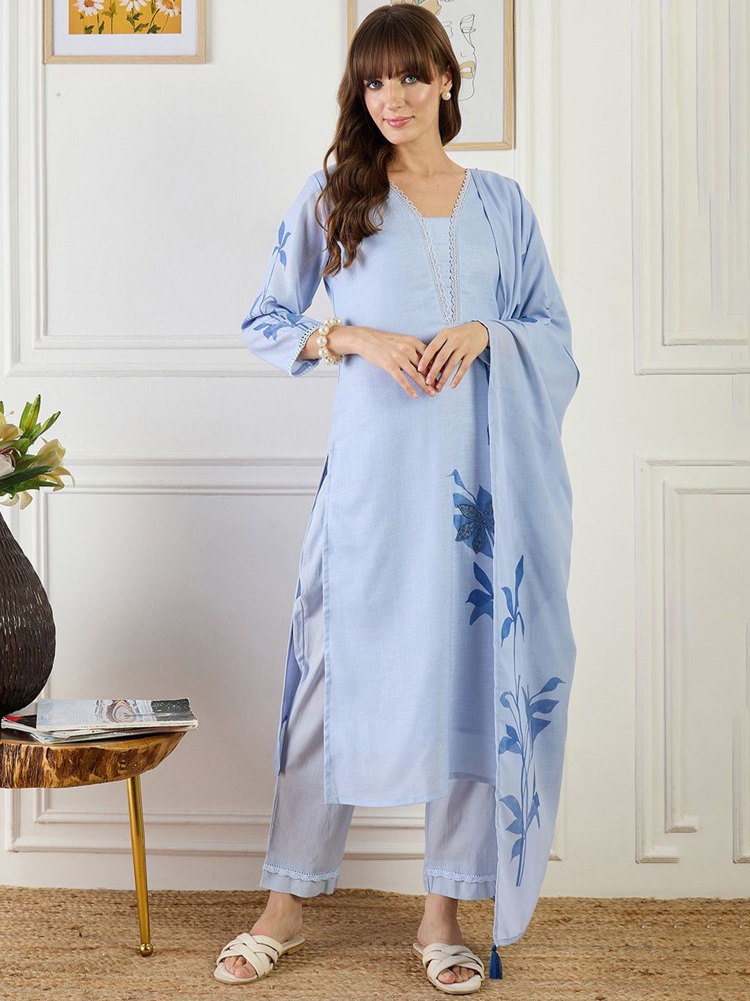 Women Floral Printed Regular Patchwork Linen Kurta with Trousers & Dupatta