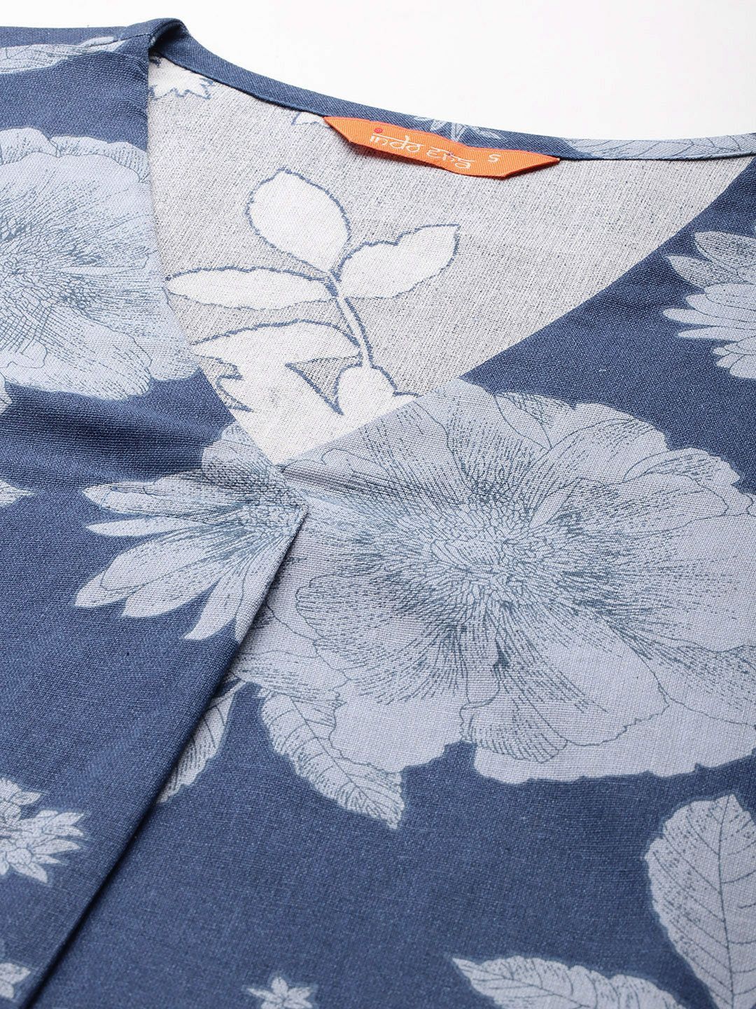 Dhiyona IE V-Neck Floral Printed Pleat Detailed Kurta with Trousers