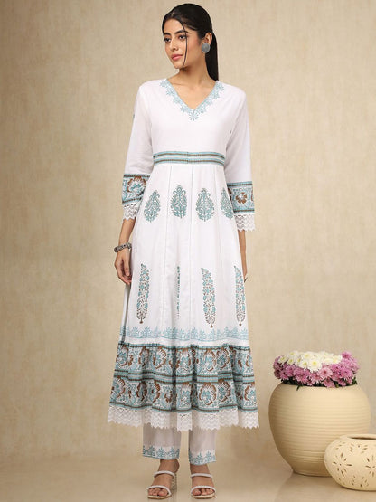 Dhiyona SO Women's Ethnic Motifs Printed Anarkali Kurta With Trousers And Dupatta