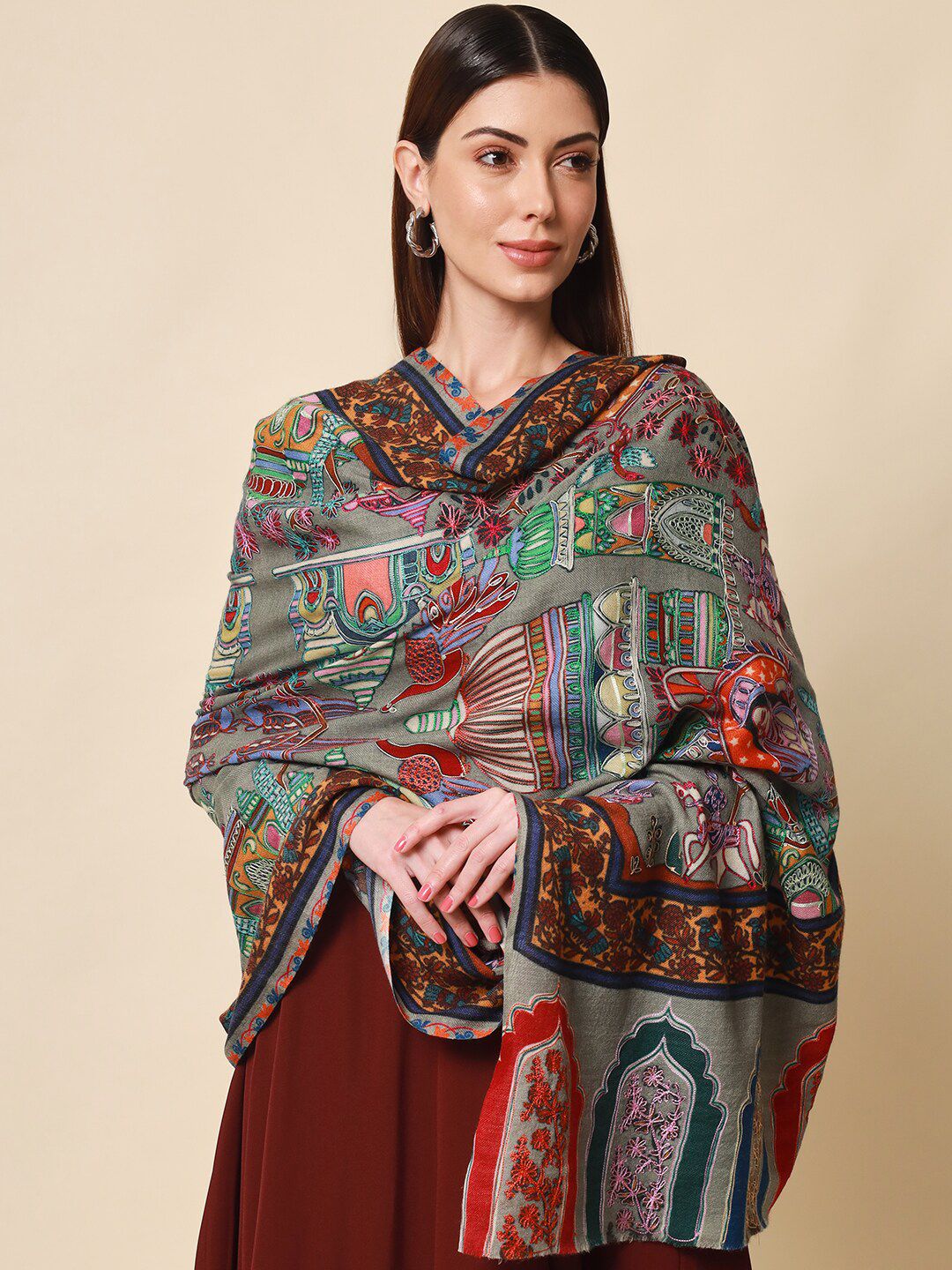 Dhiyona PA Women Grey Embroidered Wool Shawl