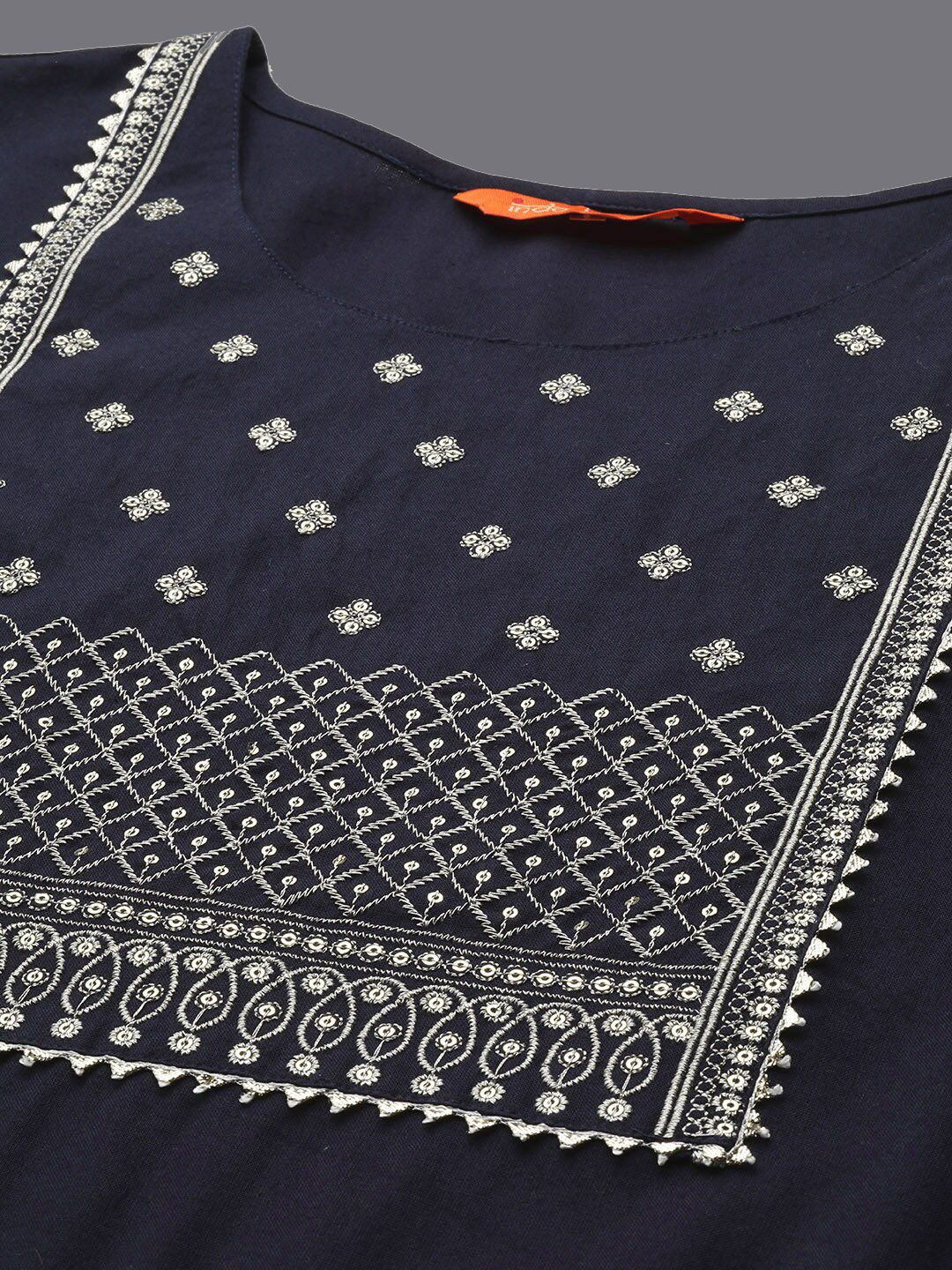 Dhiyona IE Floral Embroidered Sequins Straight Kurtas